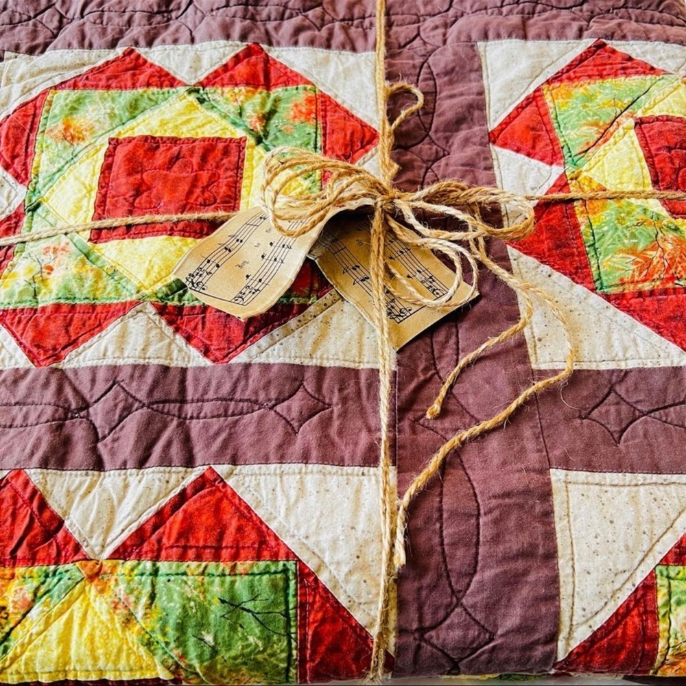 88”x88” Gorgeous Handmade Queen Size Quilt.